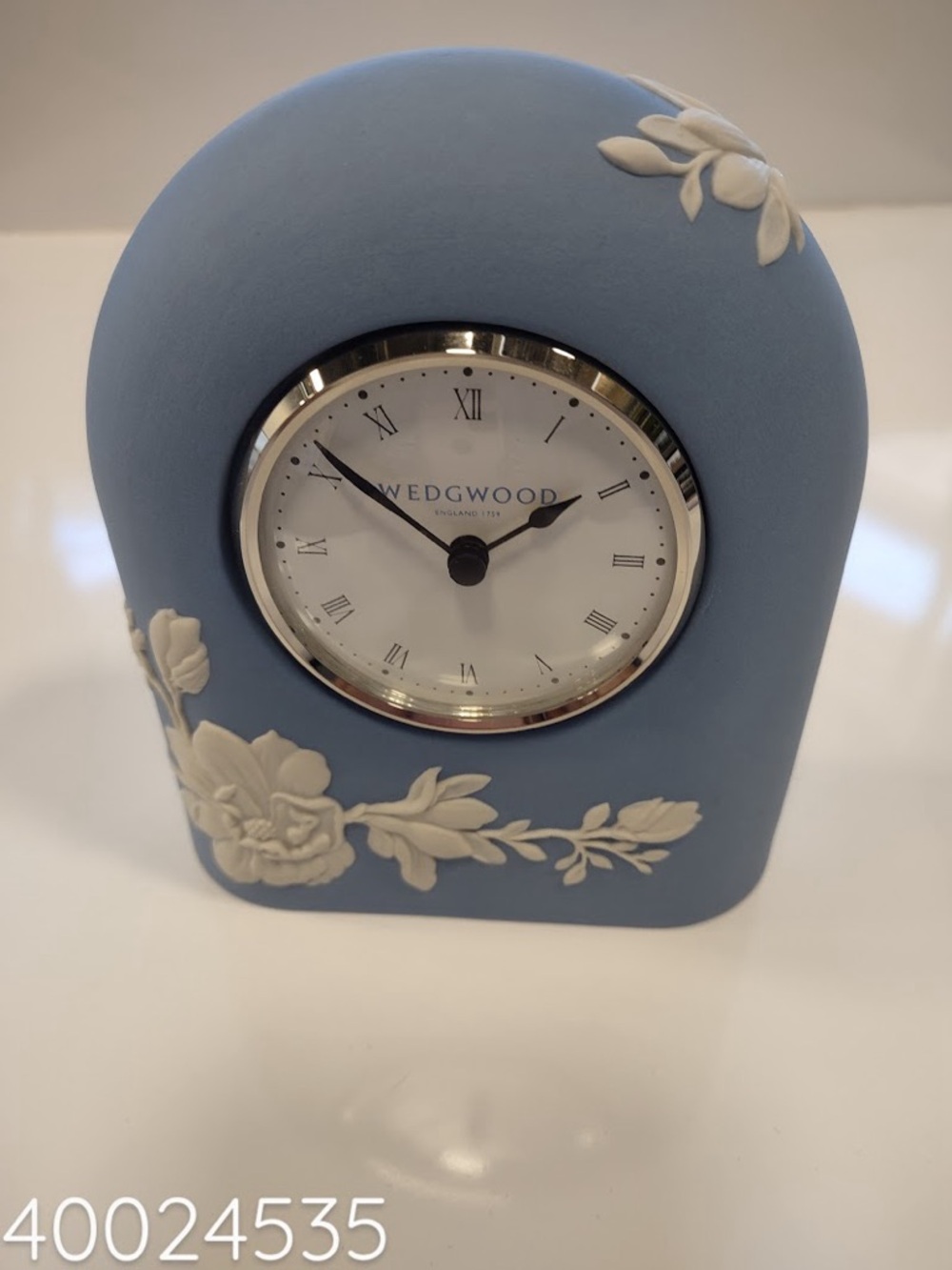 Wedgwood Magnolia Blossom Clock, 4.7”, NEW